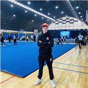 Hola , soy Alan Valdivia Aguilera tengo 22 años y con mi pareja nos dedicamos al cheerleader y también hacer clases de gimnasia (online y presencial ) 
Somos partes de un equipo llamado Supreme all stars , te esperamos